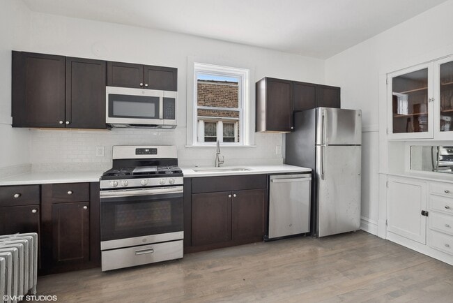 Photo - 3115 N Davlin Ct Unit 2