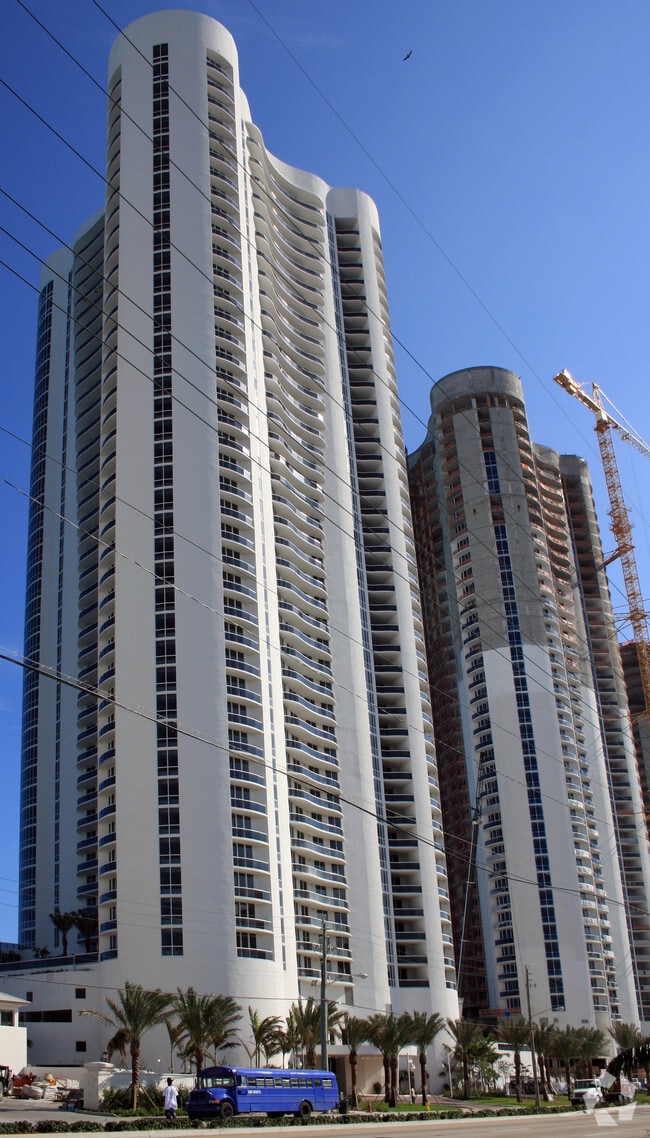 Trump Towers Sunny Isles Beach Apartments For In Trump Towers Sunny Isles Beach Apartments For In