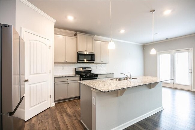 Photo - 4377 Montberry Ln