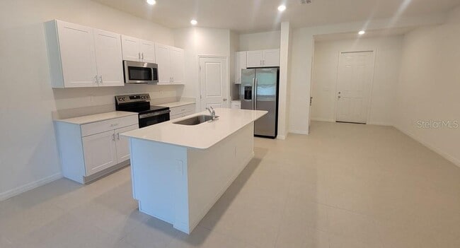 Photo - 3328 Lapis Lk Dr