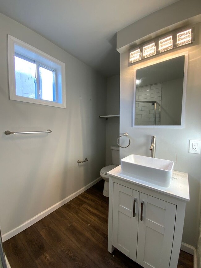 Photo - 236 E Ross St Unit 236 E ROSS ST- APT# 1