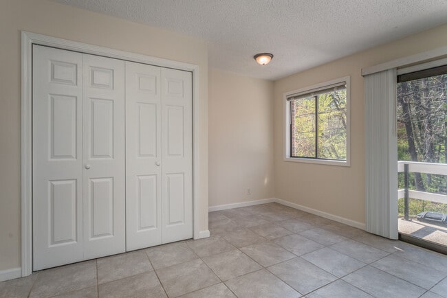 Photo - 76 Greenville Hwy