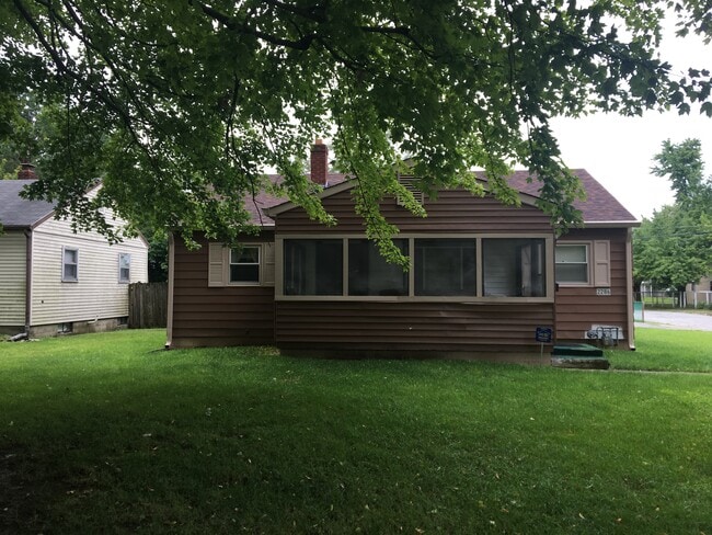 Photo - 2286 W Kessler Blvd N Dr