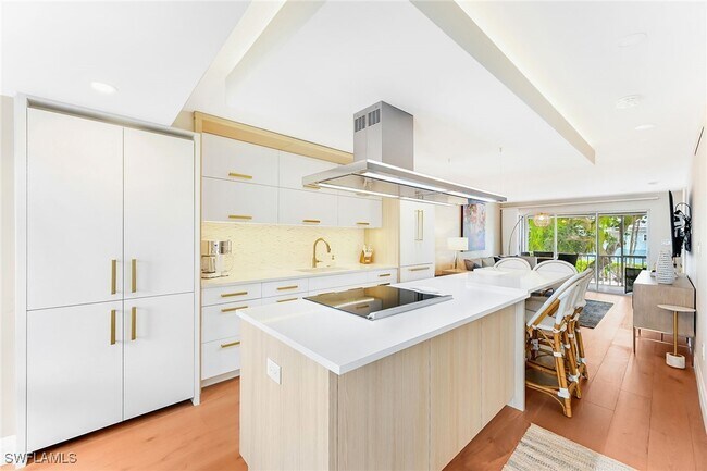 Photo - 250 7th Ave S Unit 207