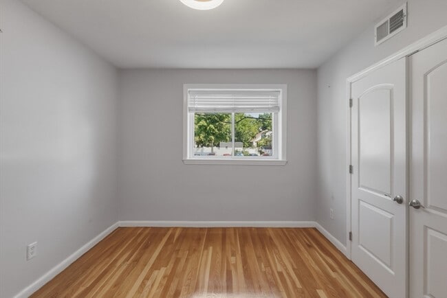 800 Hyde Park Ave Unit 15