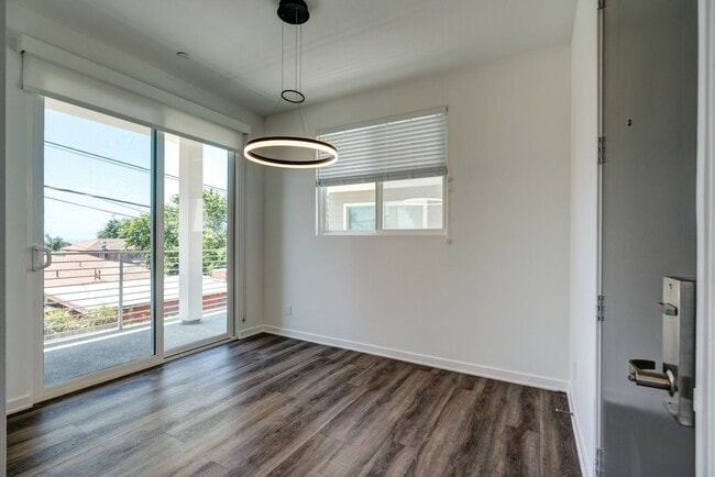 Photo - Luxury Penthouse Condo With Ocean Views in Ventura! Unidad 1276