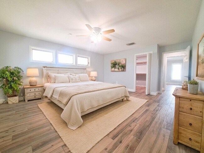 Photo - 112 Farm to Market 1042