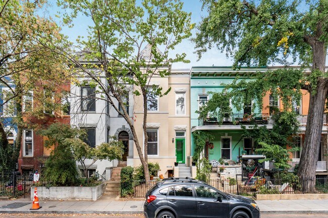 Photo - 1427 Monroe St NW