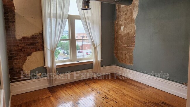 Photo - 1204 1st Ave Unit #303