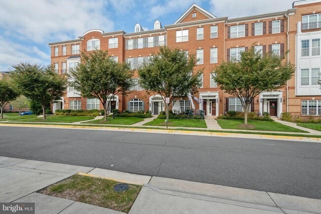 Building Photo - 23485 Logans Ridge Terrace