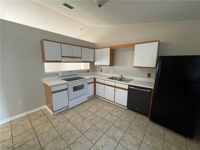 Photo - 1409 SW 11th Pl