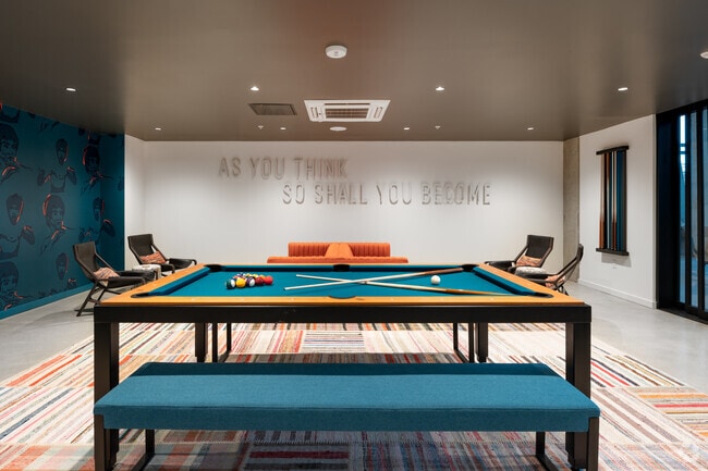 Bruce Lee Lounge