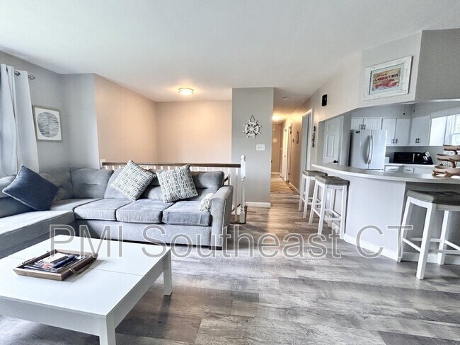 223 Seneca Dr