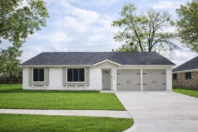 Building Photo - 11123 Sageview Dr