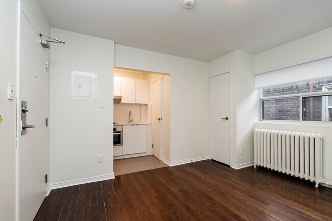 Photo - 56 Maitland Street Unit 408