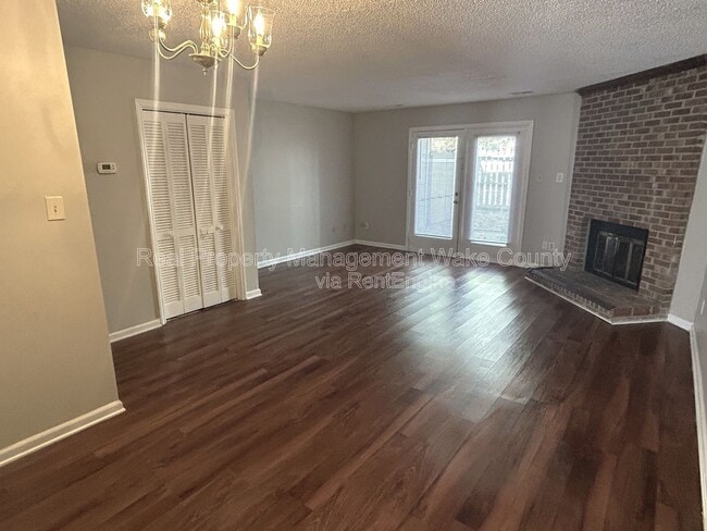 Photo - 1410 Kent Rd