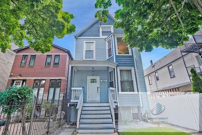 Building Photo - 3407 N Troy St Unit 2 Rental