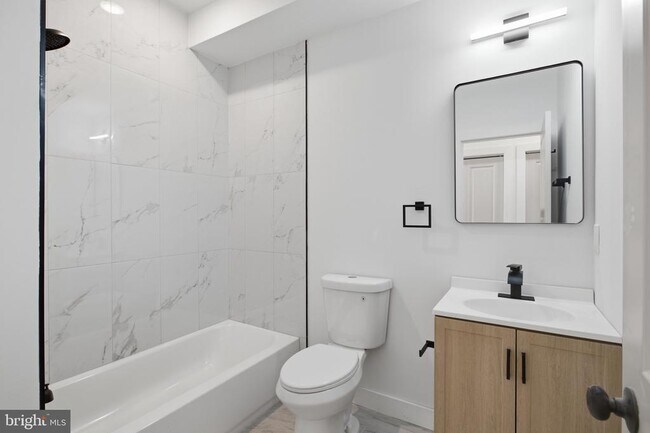Photo - 2554 N 12th St Unit 2