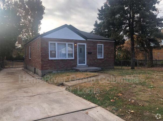 Building Photo - 8322 Osborn Dr Rental