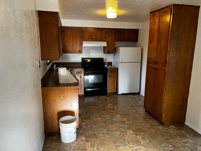 Photo - 227 25th Ave SE