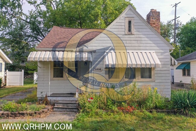 Building Photo - Available Now! Rental