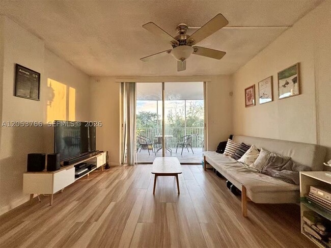 Photo - 3660 NE 166th St Unit 415