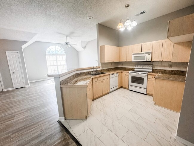 Photo - 6900 Wrigley Dr