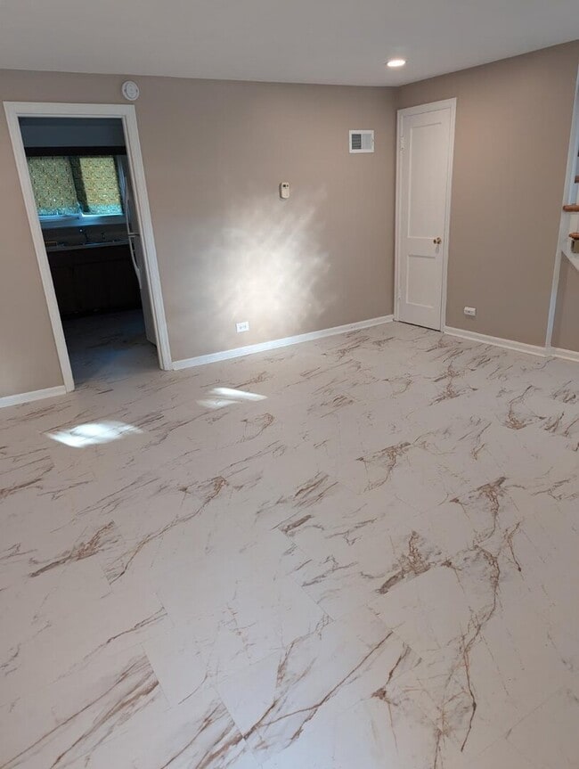 Photo - 9517 S Merrion Ave