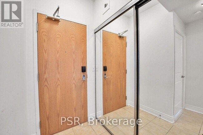 Photo - 1910 Lake Shore Blvd W Unit 903