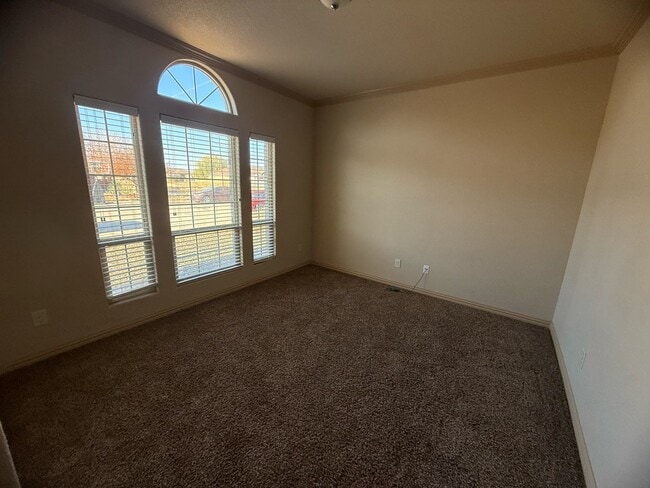 Photo - 3208 Rembrandt Ave