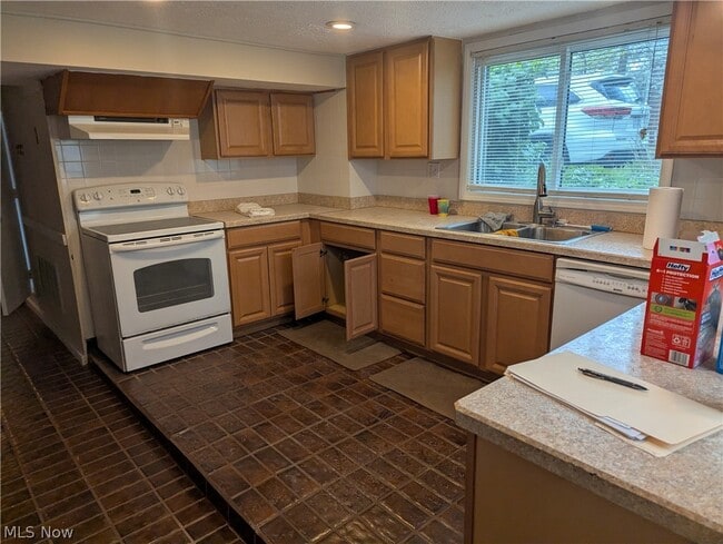 Photo - 707 Bell Rd