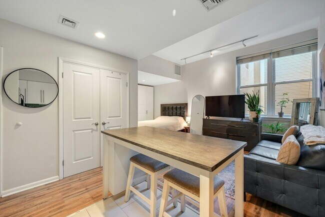 Photo - 120 Sherman Ave Unidad 3F