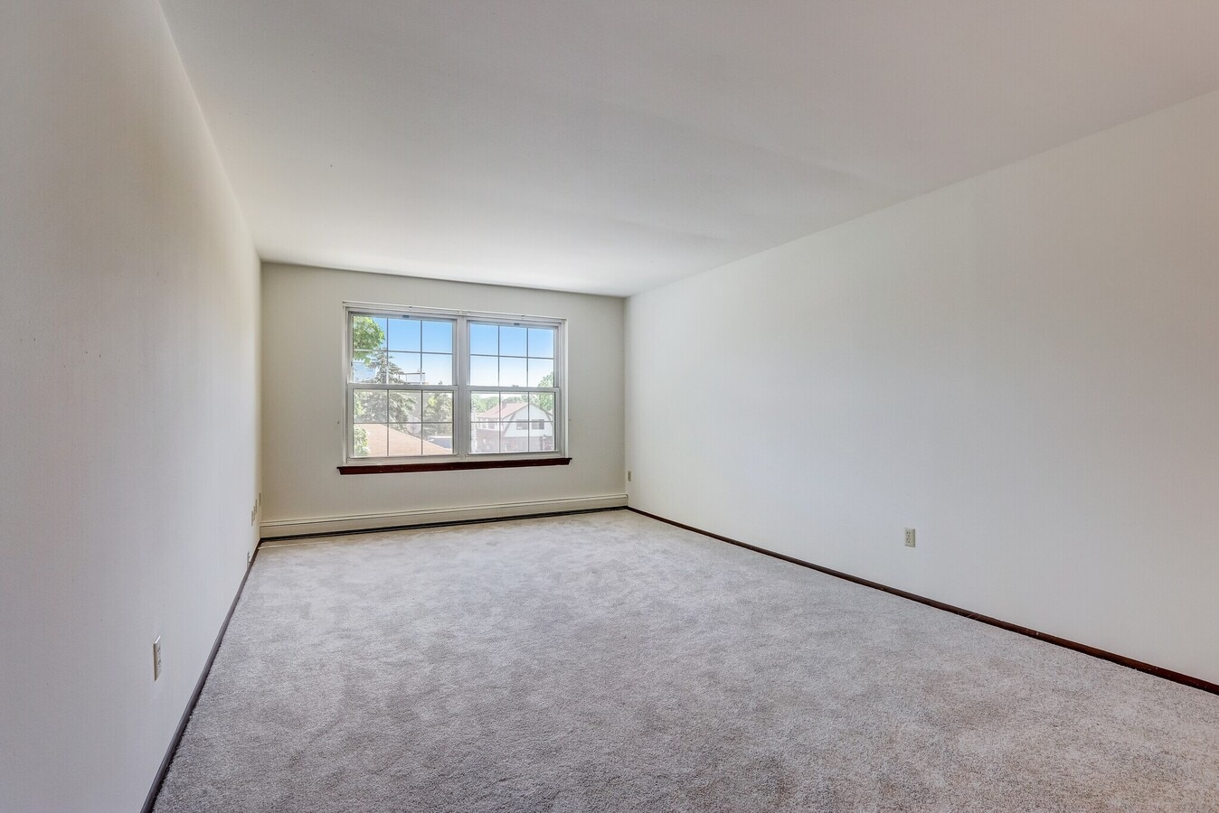 Photo - 4333 N Oakland Ave Unit 306