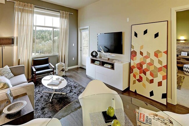 Photo - Elan Redmond