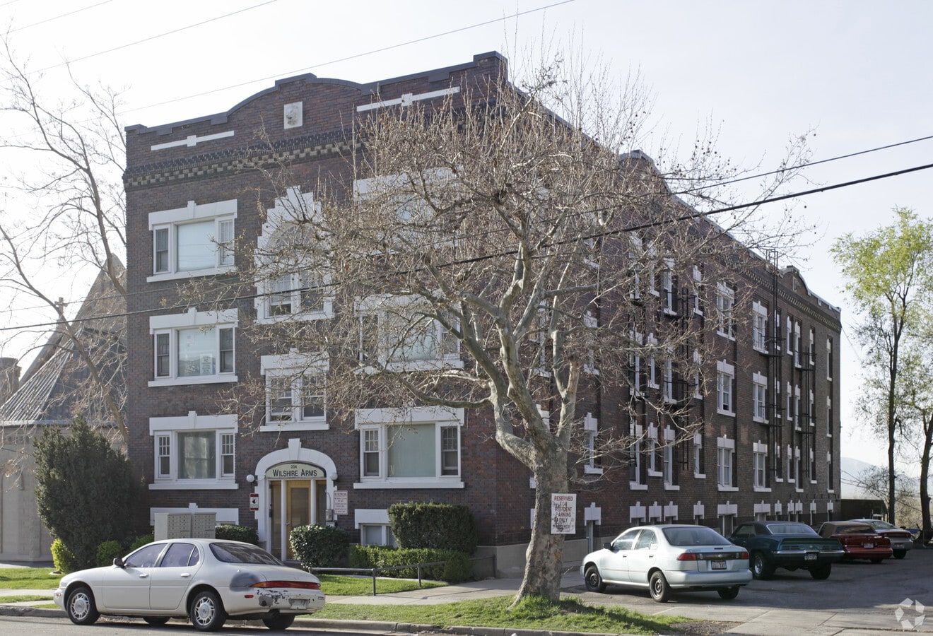 Photo - Wilshire Arms Apartments