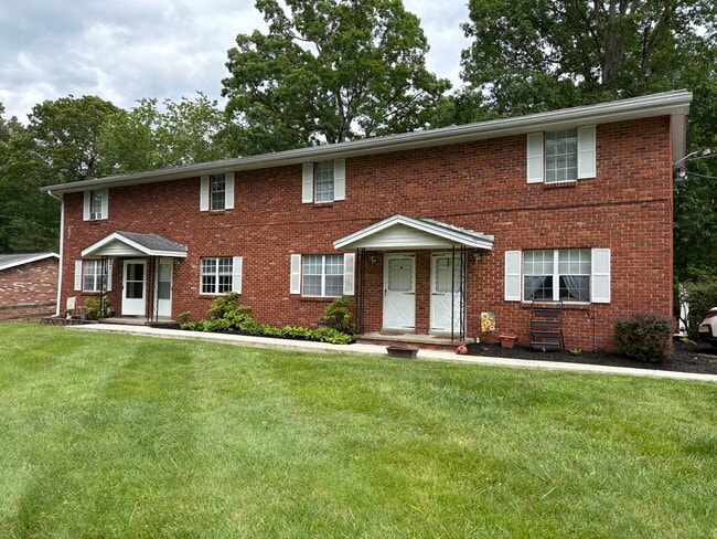 Building Photo - 715 Pearl Dr Unit 715 Rental