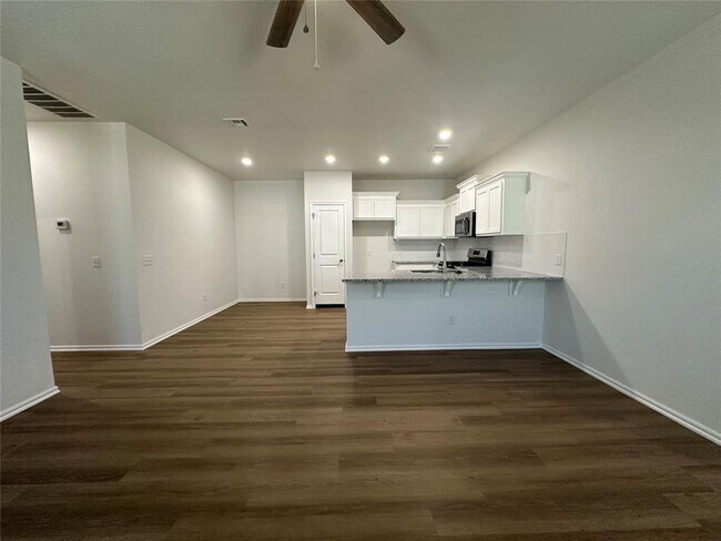 Photo - 11503 Mackenzie Wy