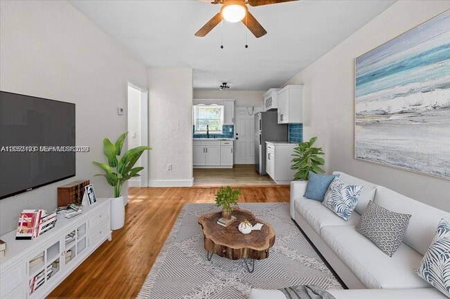 Photo - 3610 SW 3rd Ave Unit 3610