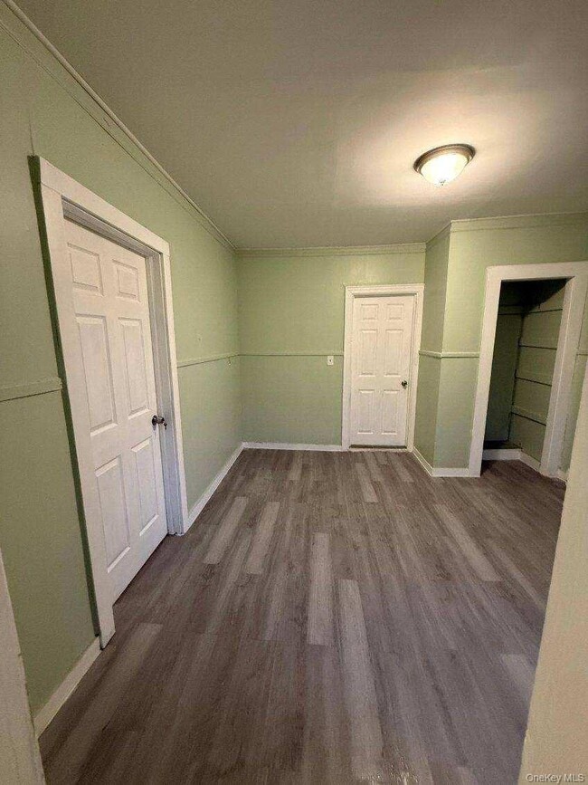 Building Photo - 10 Church Ave Unit 3