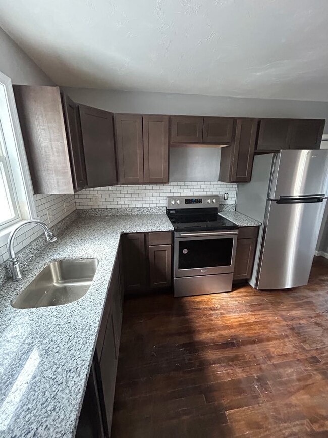Building Photo - 3 Morris St Unit 1 Rental