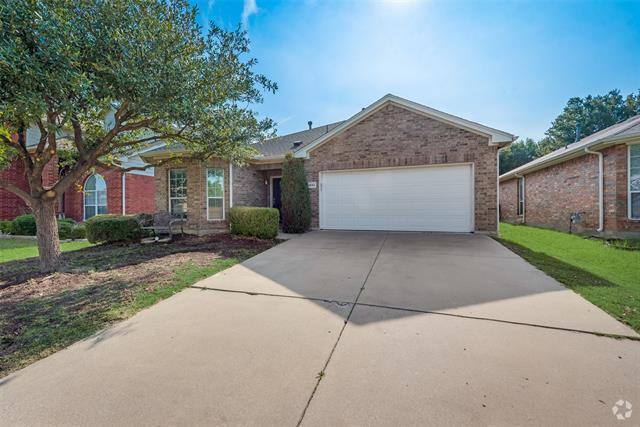 Building Photo - 5832 Center Ridge Dr Rental