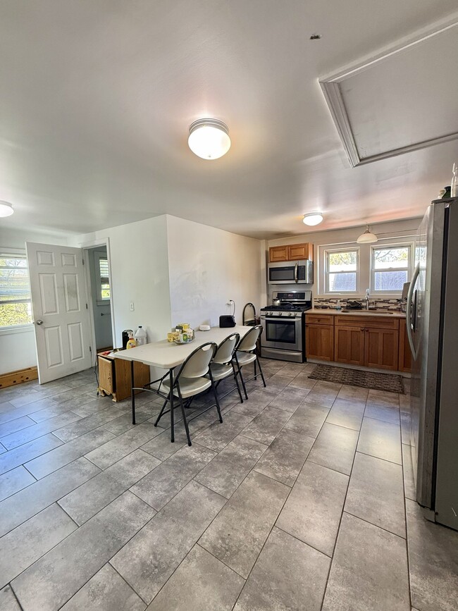 Photo - 322 Edgewood Ave Unit 322 Edgewood Av
