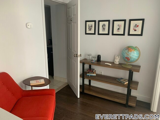 Photo - 12 Locust St Unidad 3D