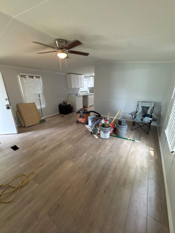 306 Rockhouse Rd E