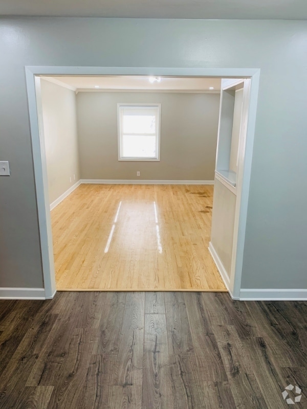 Building Photo - 2731 W Elm Rd Rental