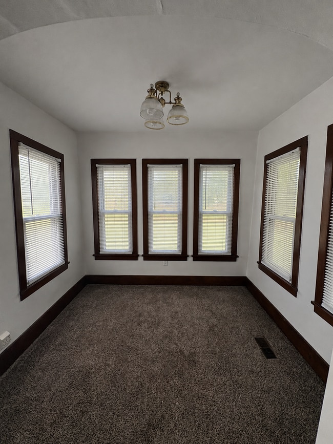 Photo - 135 S 23rd St