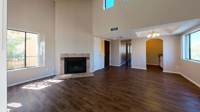 Photo - Villa Delano Apartment Homes