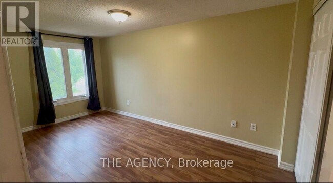 Photo - 14 Clydesdale Rd