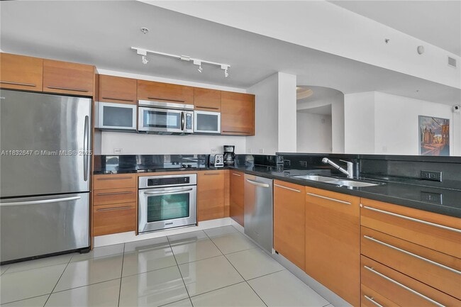 Photo - 244 Biscayne Blvd Condo Unit 4108