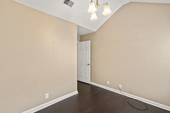 Photo - 1578 Chariot Dr